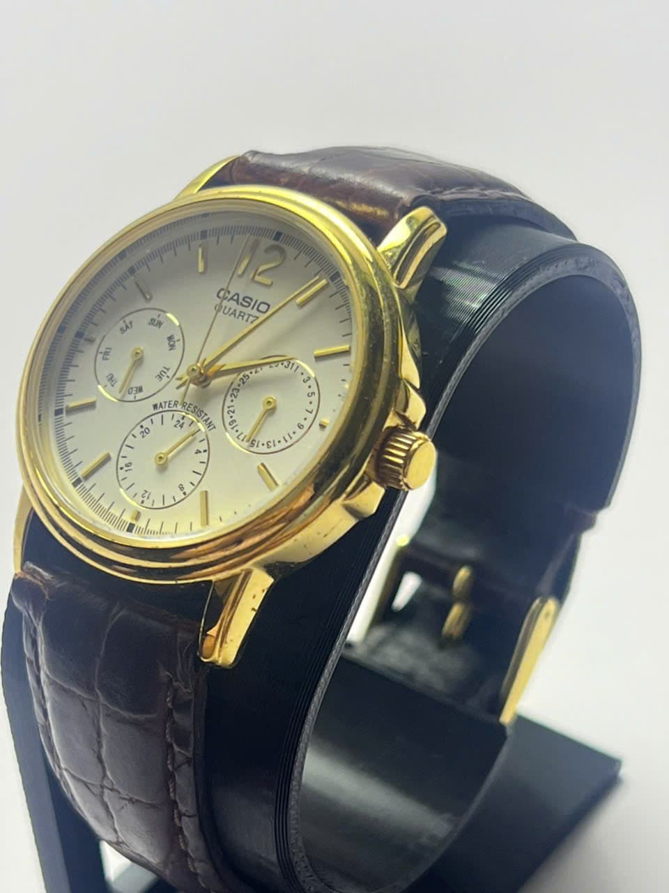 Đồng hồ nam Casio 6 kim lịch ngày thứ, máy pin, mặt trắng, dây da sang trọng, độ mới cao
