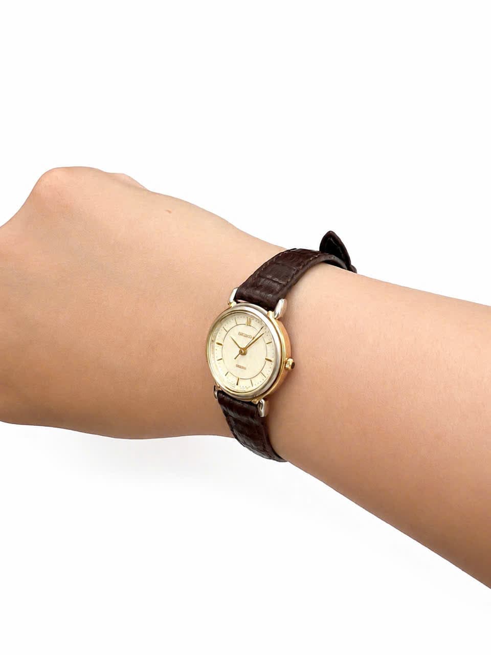 Đồng hồ nữ Seiko Exceline 4n21-0440 máy pin nhật bản chính hãng, thiết kế nhỏ gọn phù hợp nữ cổ tay nhỏ