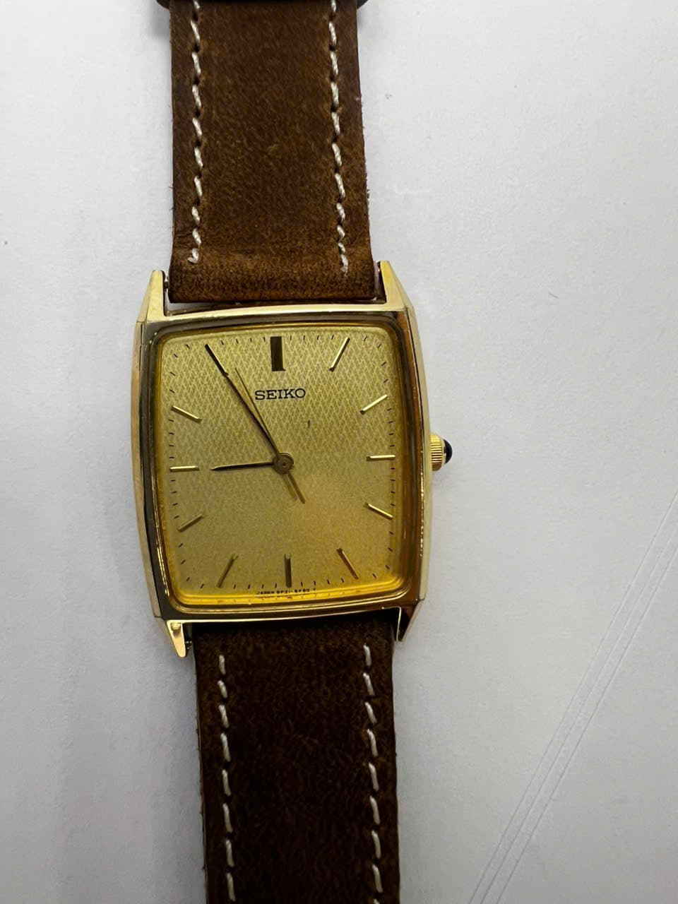 Đồng hồ Seiko tank vintage thanh lịch, mỏng nhẹ, chính hãng nhật bản, độ mới cao