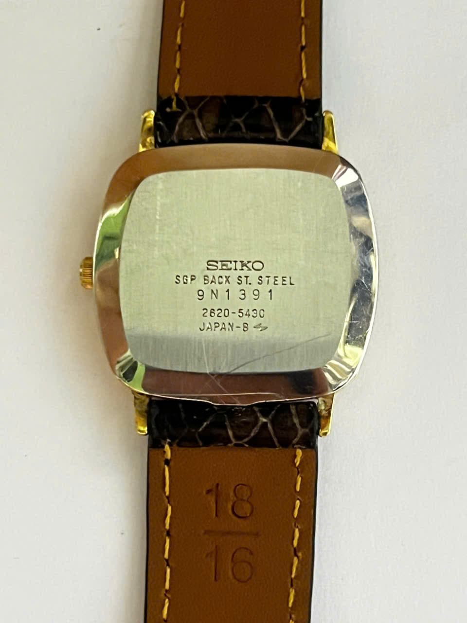 Đồng hồ nam Seiko Quartz chính hãng nhật bản, mặt vuông mạ vàng, độ mới cao