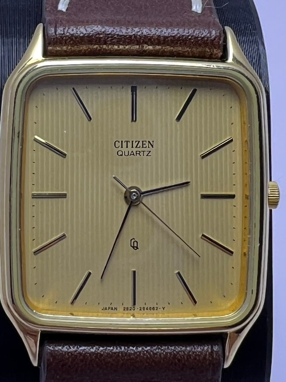 Đồng hồ Citizen vintage dáng bát giác độc lạ, chính hãng nhật bản, độ mới cao