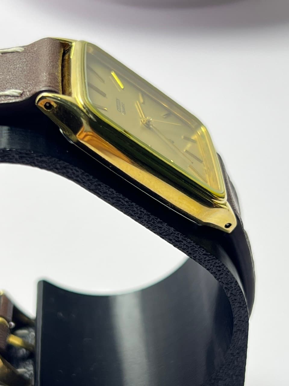Đồng hồ Citizen vintage dáng bát giác độc lạ, chính hãng nhật bản, độ mới cao