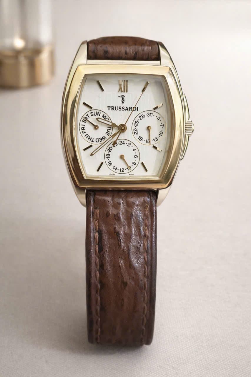 Đồng hồ nam Trussardi quartz Italy, độ mới cao, hàng chính hãng
