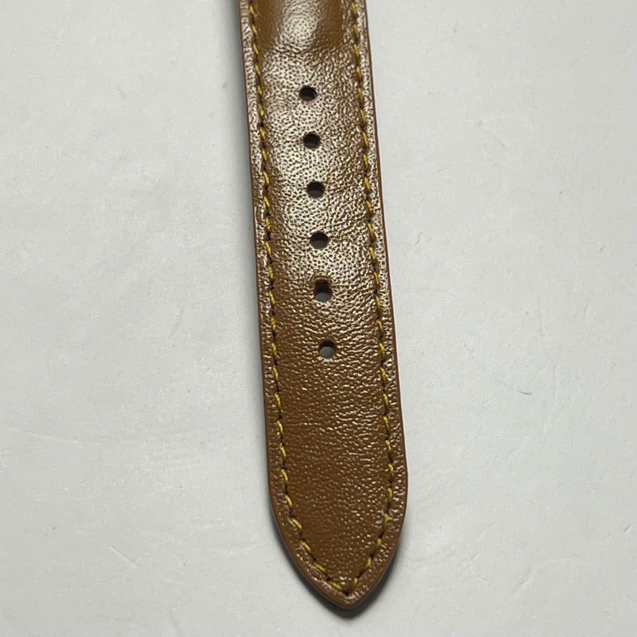 Đồng hồ Seiko máy pin, mặt số học trò, độ mới cao, chính hãng nhật bản