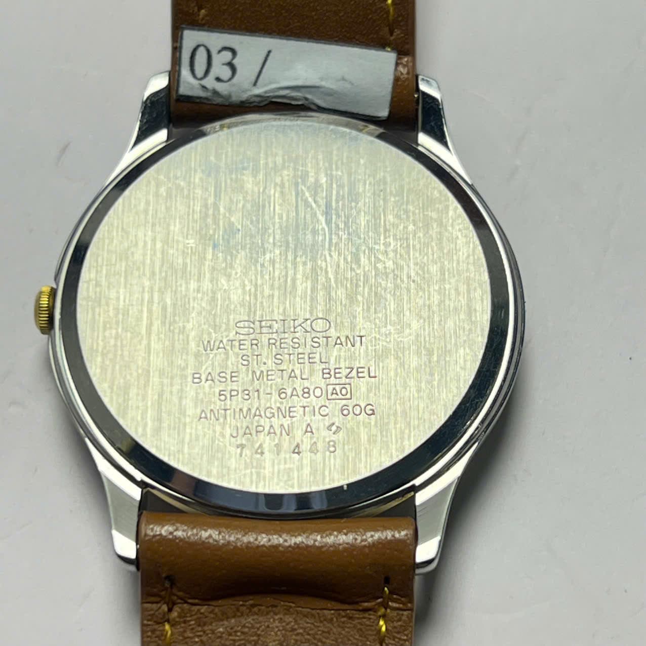 Đồng hồ Seiko máy pin, mặt số học trò, độ mới cao, chính hãng nhật bản