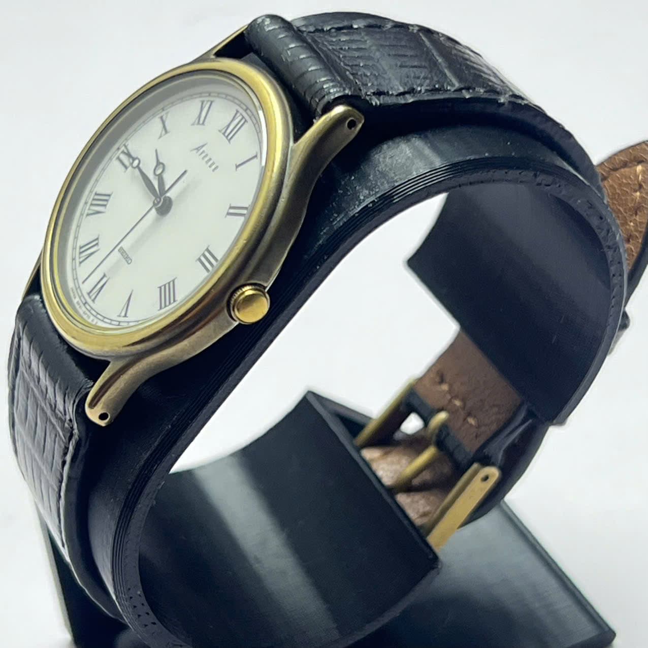Đồng hồ Seiko Avenue máy pin chính hãng nhật bản mặt la mã vỏ mạ vàng đồng
