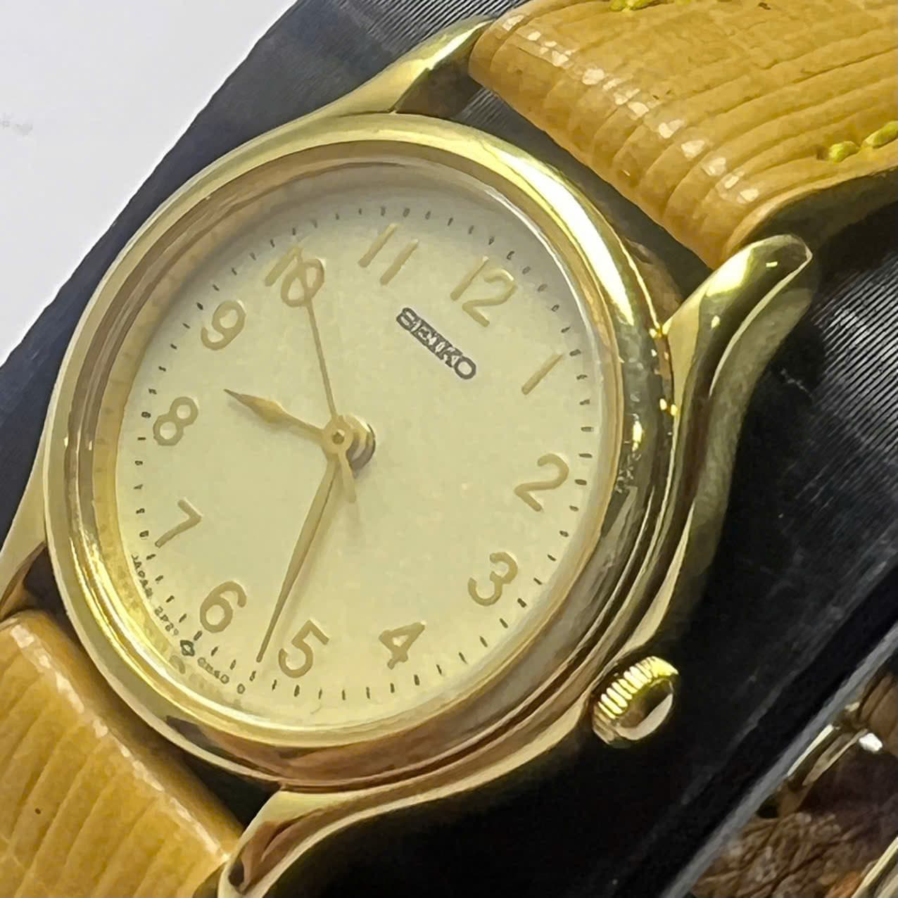 Đồng hồ nữ Seiko máy pin mặt nhỏ vintage chính hãng nhật bản