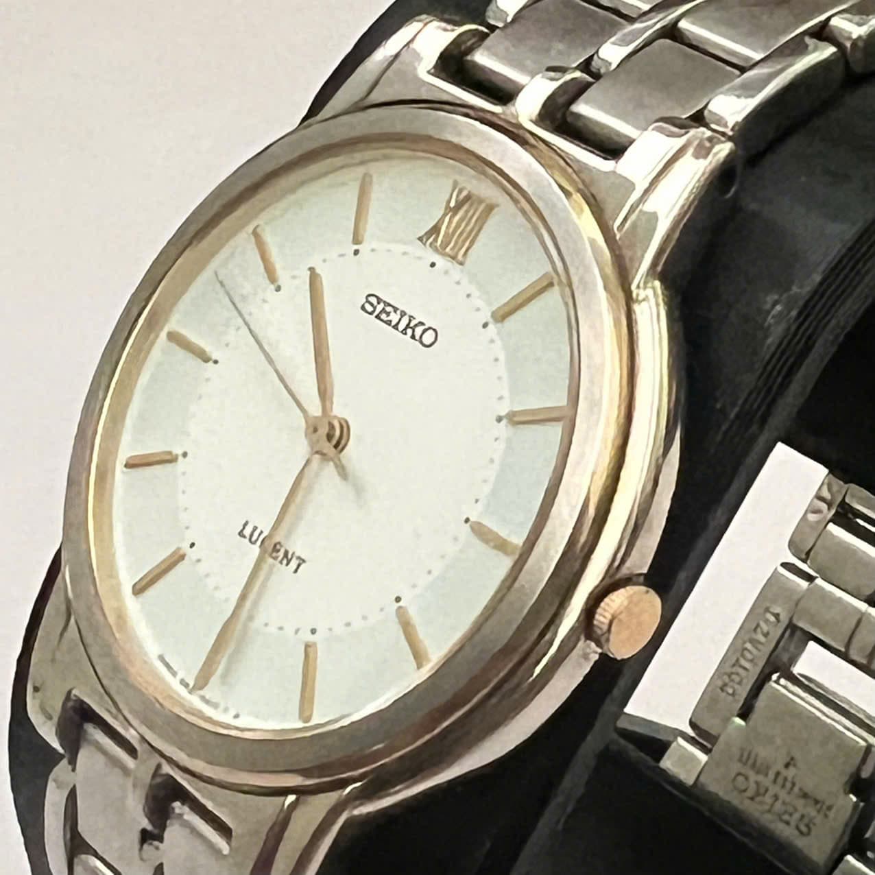 Đồng hồ Seiko Quartz japan dây thép siêu mỏng, dây ngắn vừa tay nhỏ hơn 18 mm