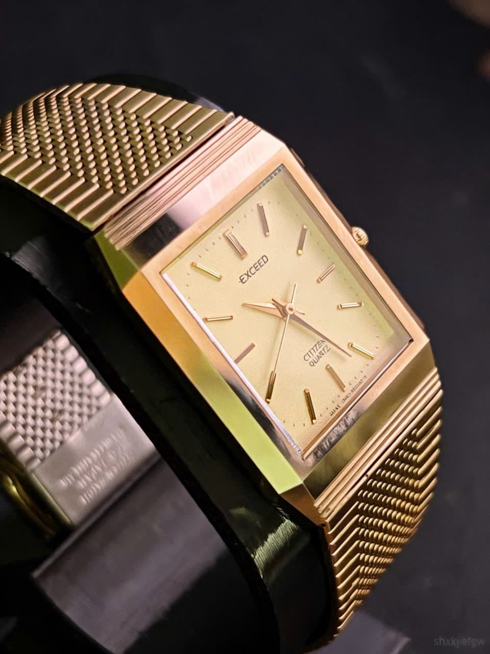 Đồng hồ Citizen Exceed Quartz đời đầu, thuộc dòng cao cấp của Citizen vào cuối thập niên 1970 đến đầu 1980.
