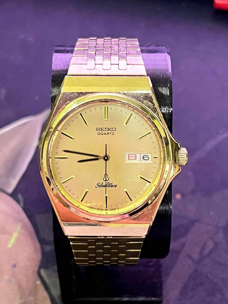 Đồng hồ Seiko Silver Wave, cọc nổi mạ vàng,phong cách thập niên 1980, độ mới cao
