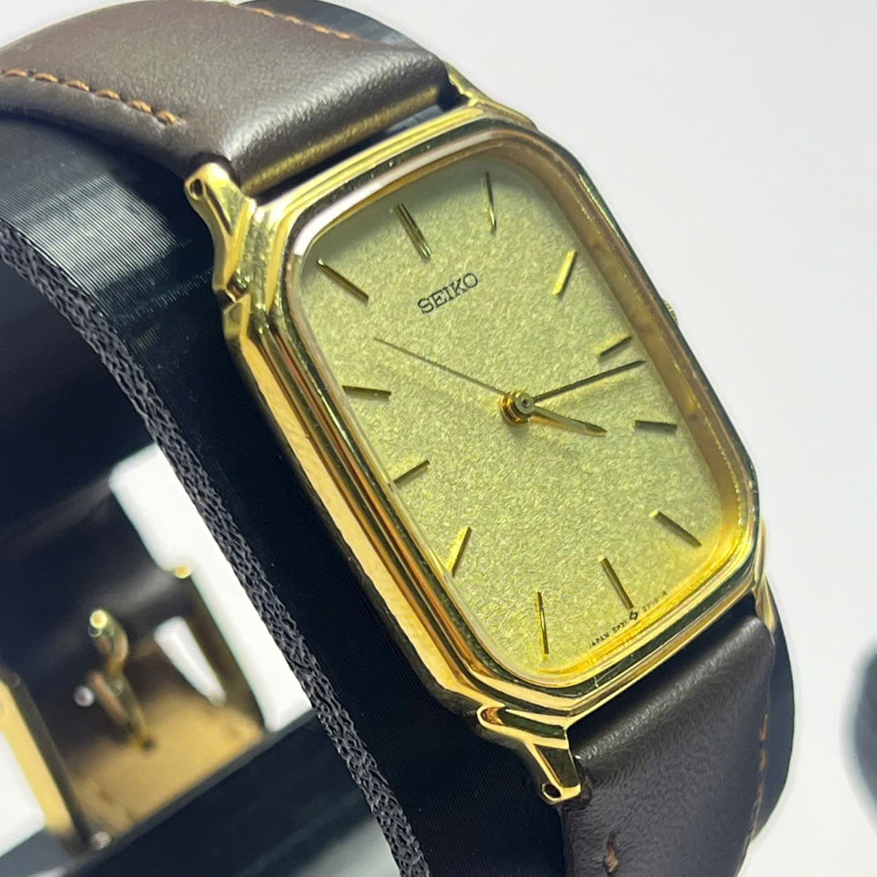 Đồng hồ Seiko quartz 5P31-5D88 nhật bản, mặt vuông tank cổ điển, đồng hồ nam nữ vintage thanh lịch